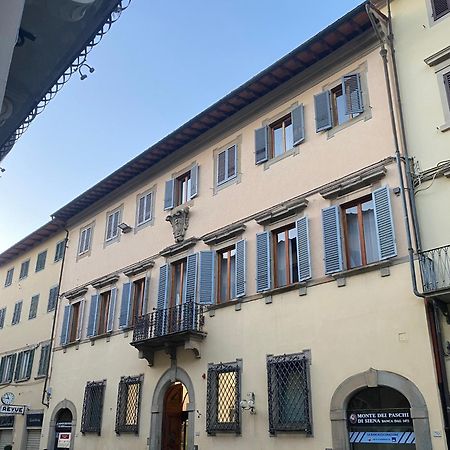 Palazzo Mari Suite & Rooms B&B Montevarchi Ngoại thất bức ảnh