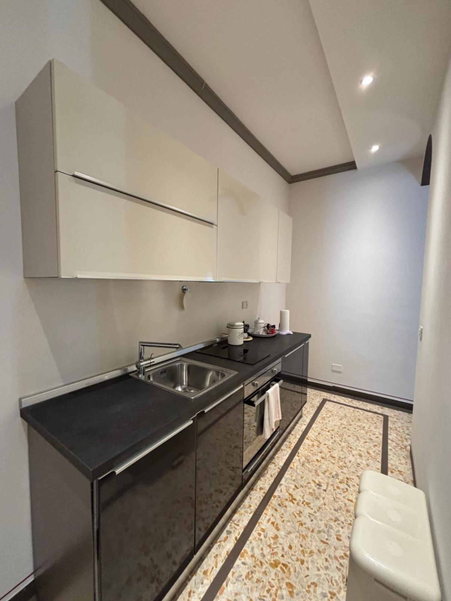 Palazzo Mari Suite & Rooms B&B Montevarchi Ngoại thất bức ảnh