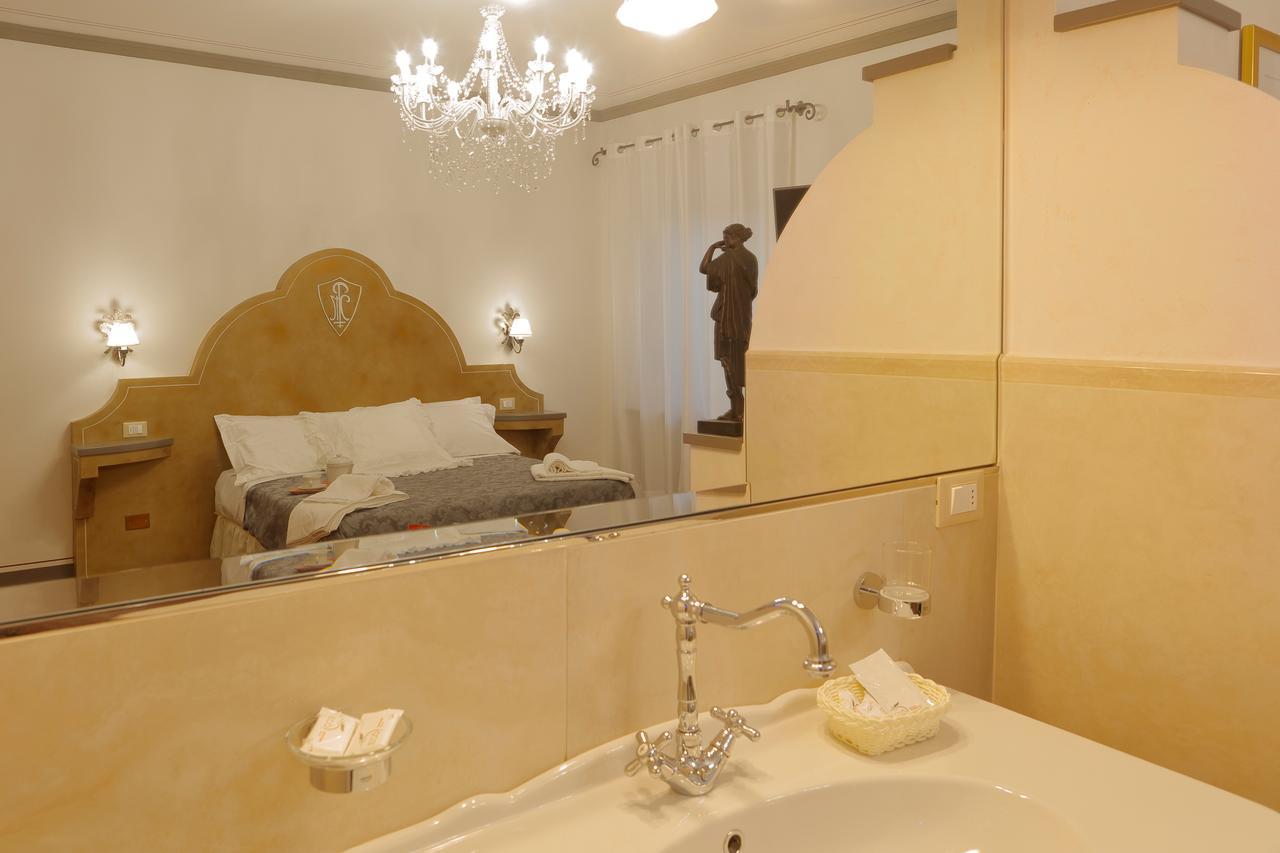 Palazzo Mari Suite & Rooms B&B Montevarchi Ngoại thất bức ảnh